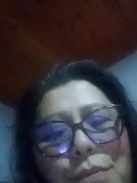 Darly Gomez online show from March 18, 2025, 10:48 pm