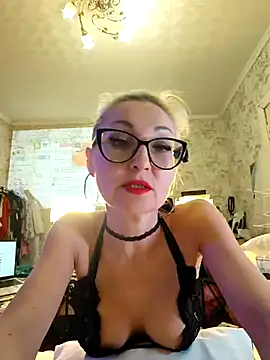 Milforja online show from February 20, 2026, 7:21 am