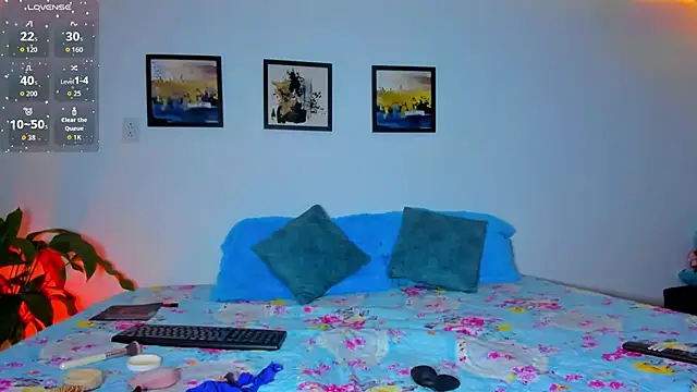 elafranco  online show from November 6, 2025, 11:00 am