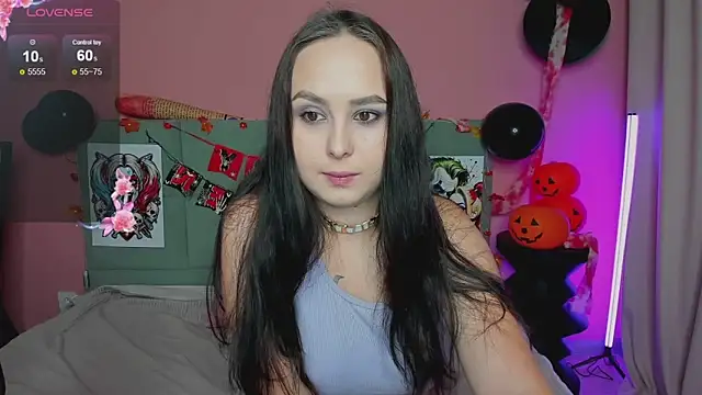 Snapshot of BeatriceReeves chatting on October 31, 2025, 1:06 am BeatriceReeves online show from October 31, 2025, 1:06 am