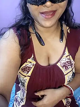 Snapshot of Sexy_Mona_Bhabhi chatting on December 21, 2025, 10:33 am Sexy Mona Bhabhi online show from December 21, 2025, 10:33 am