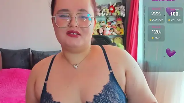 Snapshot of Jessica_Joy chatting on July 7, 2026, 6:47 am Jessica Joy online show from July 7, 2026, 6:47 am