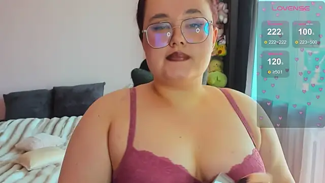 Snapshot of Jessica_Joy chatting on July 15, 2026, 7:13 am Jessica Joy online show from July 15, 2026, 7:13 am