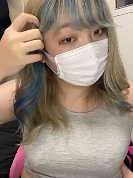 Snapshot of YUNA-yuna chatting on December 26, 2024, 3:42 pm YUNA-yuna online show from December 26, 2024, 3:42 pm