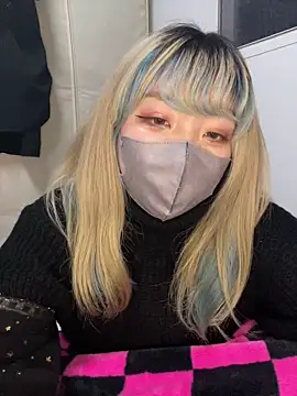 Snapshot of YUNA-yuna chatting on January 12, 2025, 2:52 pm YUNA-yuna online show from January 12, 2025, 2:52 pm