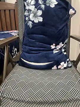 HoneyBearCpl online show from February 8, 2026, 3:48 pm