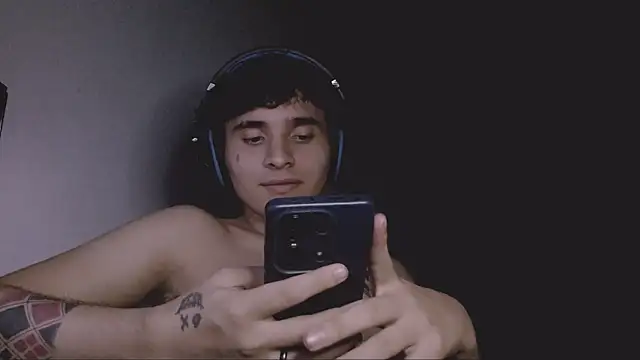 Charley quin online show from September 12, 2025, 3:17 am