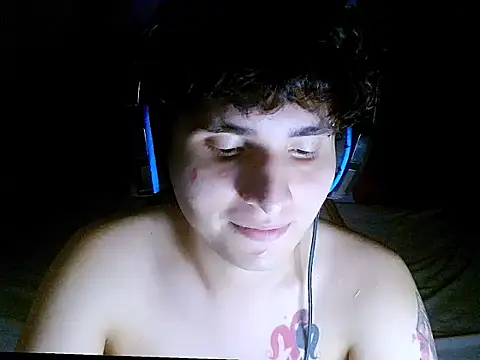 Charley quin online show from April 1, 2026, 11:35 pm