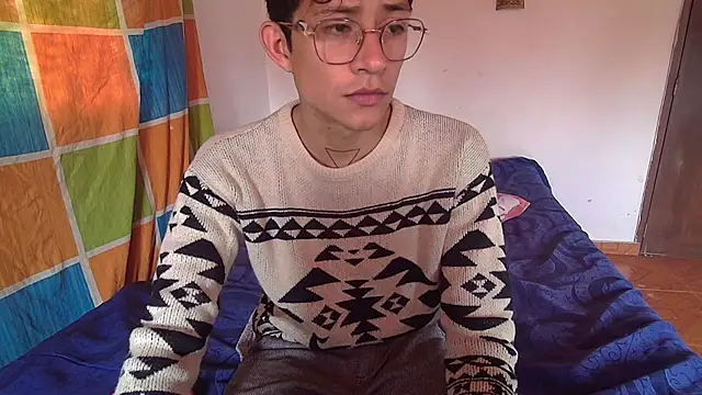 Sweet c4mer0n online show from October 28, 2025, 3:04 pm