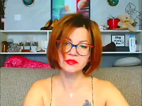 Natali3855 online show from April 4, 2026, 5:16 am