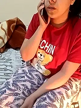 Snapshot of ShadiaStar chatting on February 27, 2025, 12:56 pm ShadiaStar online show from February 27, 2025, 12:56 pm