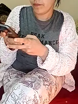 Snapshot of ShadiaStar chatting on March 10, 2025, 8:45 pm ShadiaStar online show from March 10, 2025, 8:45 pm