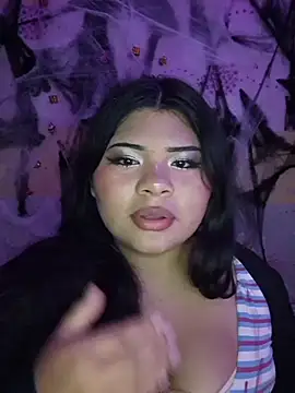 Snapshot of CANELA_9911 chatting on October 31, 2025, 12:33 am CANELA 9911 online show from October 31, 2025, 12:33 am