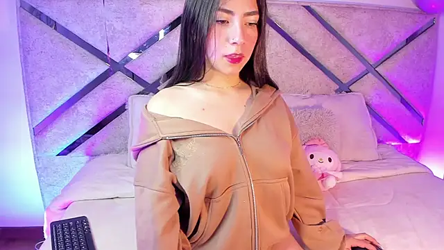 Snapshot of Melody_04 chatting on February 21, 2025, 7:23 am Melody 04 online show from February 21, 2025, 7:23 am