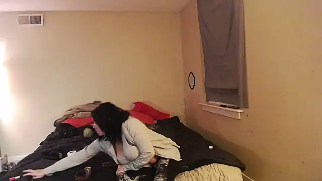 DripDropNLiqour online show from March 4, 2026, 5:02 am