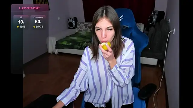 Snapshot of Venera66615 chatting on December 29, 2024, 4:51 pm Venera66615 online show from December 29, 2024, 4:51 pm