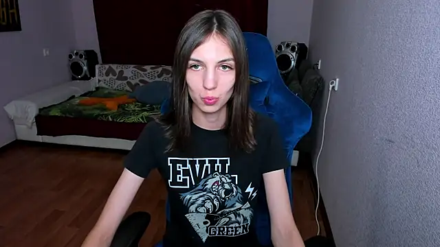 Snapshot of Venera66615 chatting on March 18, 2025, 4:37 pm Venera66615 online show from March 18, 2025, 4:37 pm