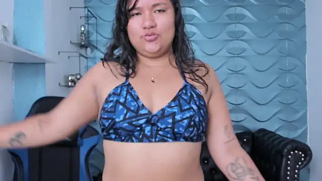 natasha adams22 online show from January 26, 2025, 12:48 am