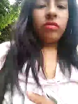 Snapshot of Danna-linyi chatting on January 5, 2025, 3:23 pm Danna-linyi online show from January 5, 2025, 3:23 pm