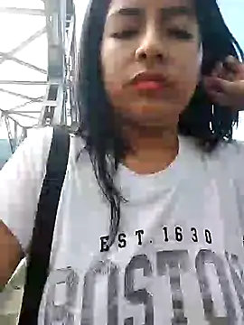 Snapshot of Danna-linyi chatting on January 12, 2025, 8:14 pm Danna-linyi online show from January 12, 2025, 8:14 pm