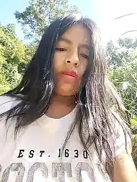 Snapshot of Danna-linyi chatting on March 9, 2025, 8:10 pm Danna-linyi online show from March 9, 2025, 8:10 pm