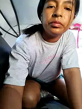 Snapshot of Danna-linyi chatting on March 19, 2025, 5:17 pm Danna-linyi online show from March 19, 2025, 5:17 pm