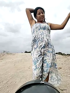 Snapshot of Danna-linyi chatting on March 23, 2026, 8:02 pm Danna-linyi online show from March 23, 2026, 8:02 pm