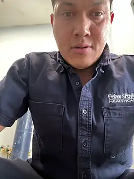 angeldeldiablo1592 online show from March 13, 2026, 11:55 pm