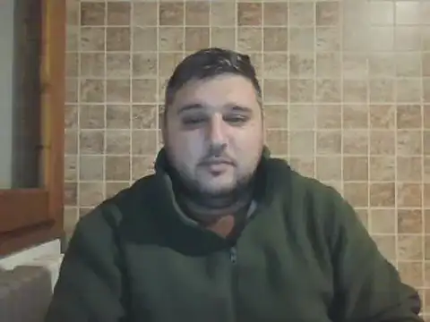  revianzip1 online show from January 1, 2025, 7:53 pm