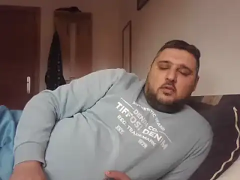  revianzip1 online show from January 31, 2025, 2:28 pm