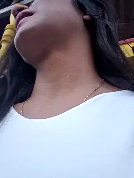 Snapshot of StefaBrown chatting on October 5, 2025, 11:08 am StefaBrown online show from October 5, 2025, 11:08 am