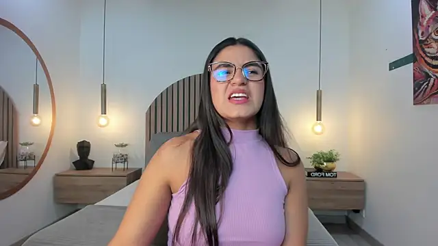 Snapshot of StefaBrown chatting on October 14, 2025, 5:25 pm StefaBrown online show from October 14, 2025, 5:25 pm