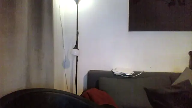 Snapshot of Avamereandmikel chatting on February 16, 2026, 3:35 am Avamereandmikel online show from February 16, 2026, 3:35 am