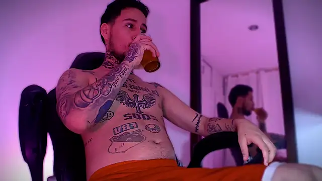 Snapshot of Junihn0 chatting on September 24, 2025, 8:56 pm Junihn0 online show from September 24, 2025, 8:56 pm