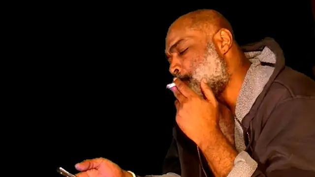 sinnernoir online show from January 10, 2025, 8:15 pm