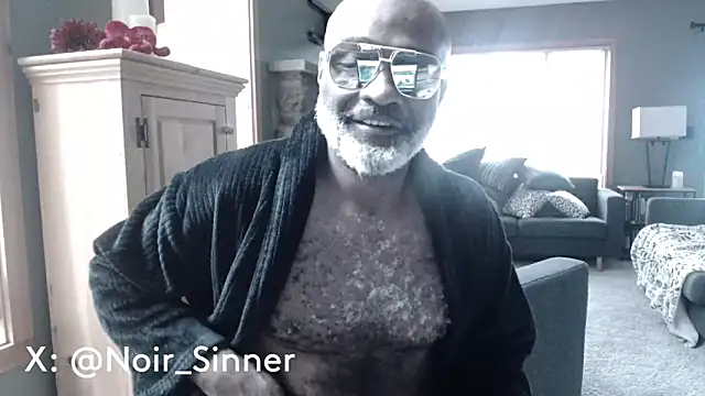 sinnernoir online show from March 16, 2026, 1:59 pm