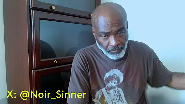 sinnernoir online show from May 19, 2026, 6:14 pm
