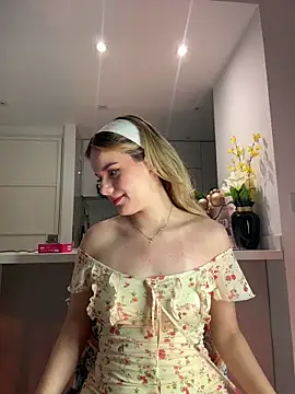 NicoleCut online show from March 7, 2026, 11:24 pm