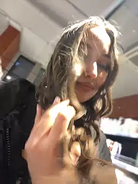 VelvetVixenI online show from March 8, 2026, 4:11 pm