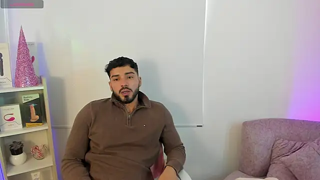 Snapshot of savage_sweethearts chatting on December 21, 2024, 4:57 pm savage sweethearts online show from December 21, 2024, 4:57 pm