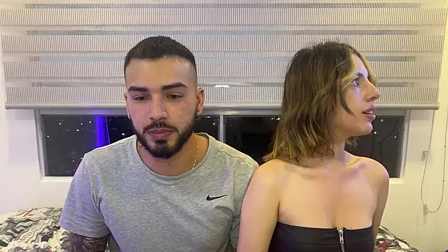 Snapshot of savage_sweethearts chatting on January 27, 2025, 11:33 pm savage sweethearts online show from January 27, 2025, 11:33 pm