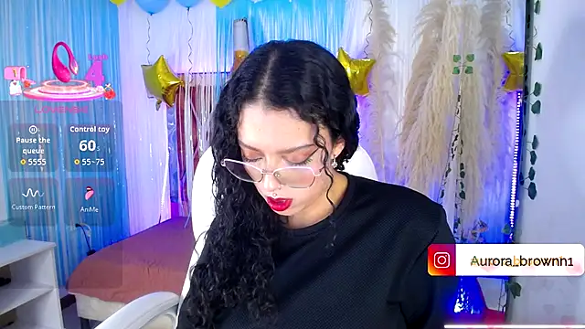 Snapshot of Aurora_Brownn chatting on October 1, 2025, 4:51 am Aurora Brownn online show from October 1, 2025, 4:51 am