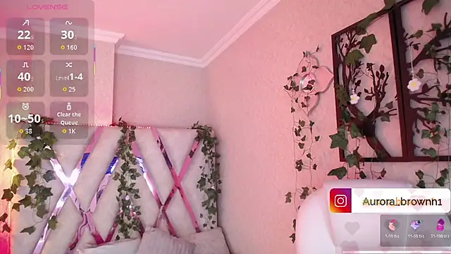 Snapshot of Aurora_Brownn chatting on November 9, 2025, 4:38 pm Aurora Brownn online show from November 9, 2025, 4:38 pm