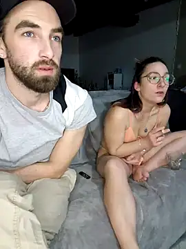 Snapshot of La_Chaudasse_98 chatting on February 7, 2025, 10:41 pm La Chaudasse 98 online show from February 7, 2025, 10:41 pm