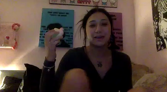 Snapshot of tokyobaby chatting on December 16, 2024, 9:09 pm tokyobaby online show from December 16, 2024, 9:09 pm