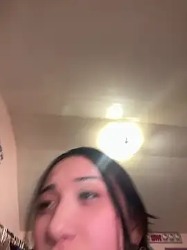 Snapshot of tokyobaby chatting on January 1, 2025, 8:35 am tokyobaby online show from January 1, 2025, 8:35 am