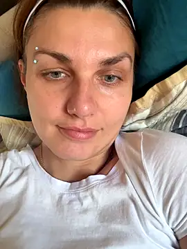 Magic  smile online show from October 3, 2025, 4:53 am