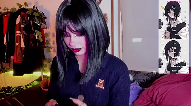 Snapshot of _sakae_ chatting on March 18, 2025, 10:37 pm sakae online show from March 18, 2025, 10:37 pm