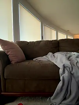 littlemissbabycakes online show from January 15, 2026, 1:10 am