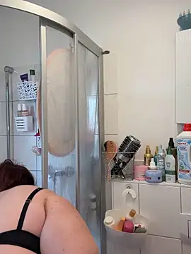 Engel mia online show from March 10, 2026, 11:26 am